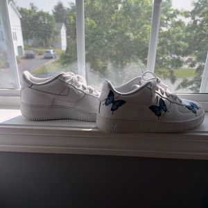 White Butterfly Women's Sneakers